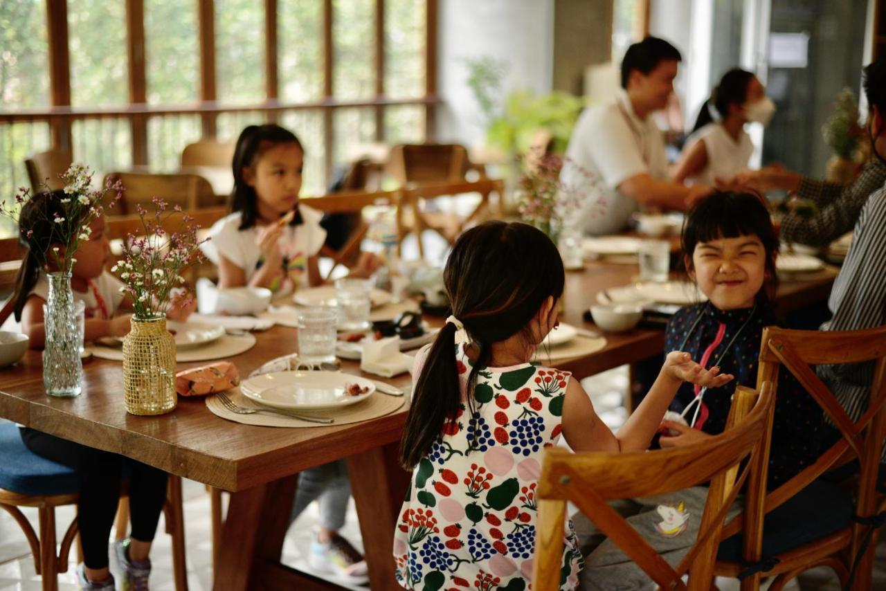 Proud Phu Fah Muang Chiang Mai Hotel Kültér fotó