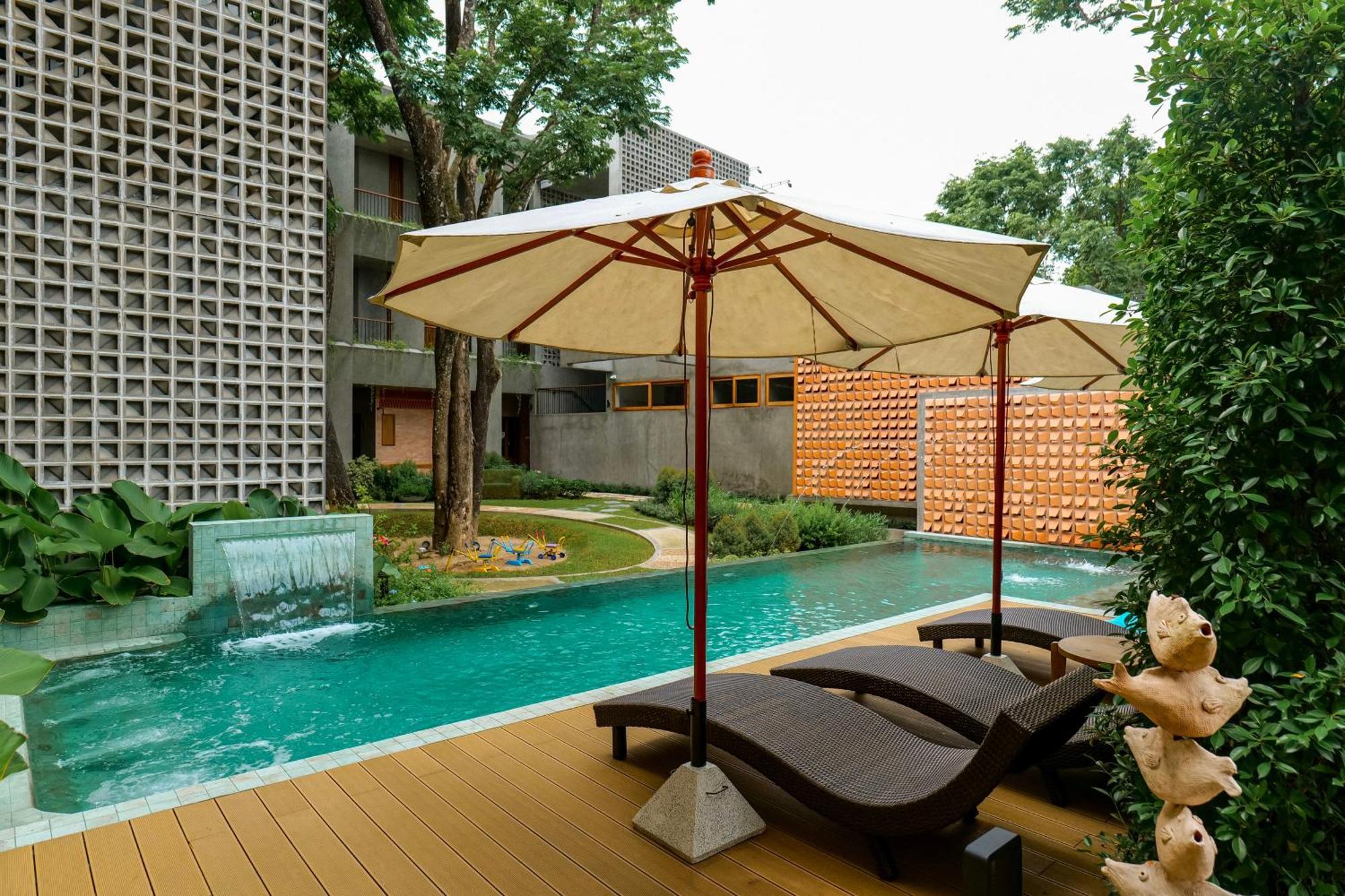 Proud Phu Fah Muang Chiang Mai Hotel Kültér fotó