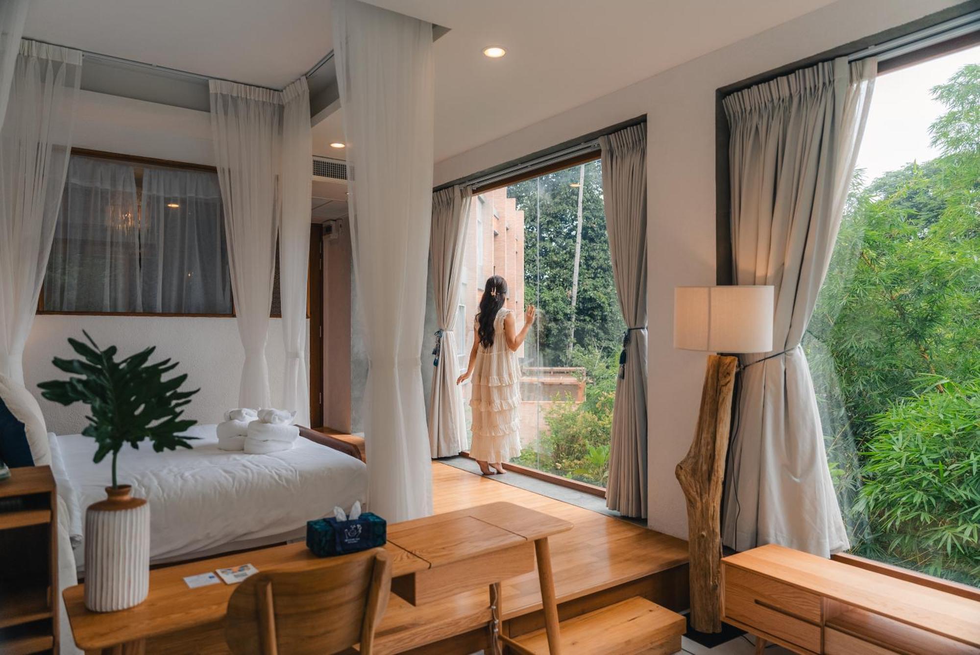 Proud Phu Fah Muang Chiang Mai Hotel Kültér fotó